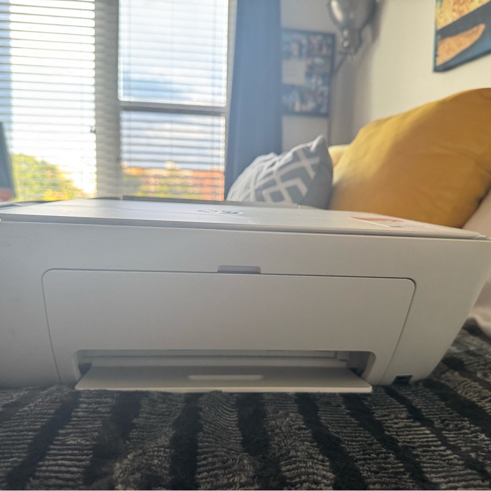 HP DeskJet 2755e (color printer and scanner)
